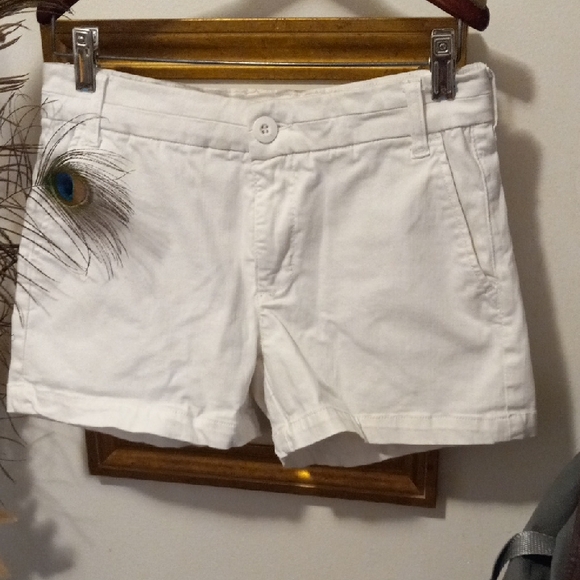 C P Jeans Pants - Chic White Women's Bermuda Shorts 2 Side Pockets
